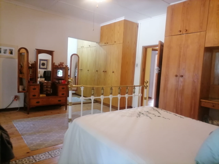 5 Bedroom Property for Sale in Piketberg Western Cape